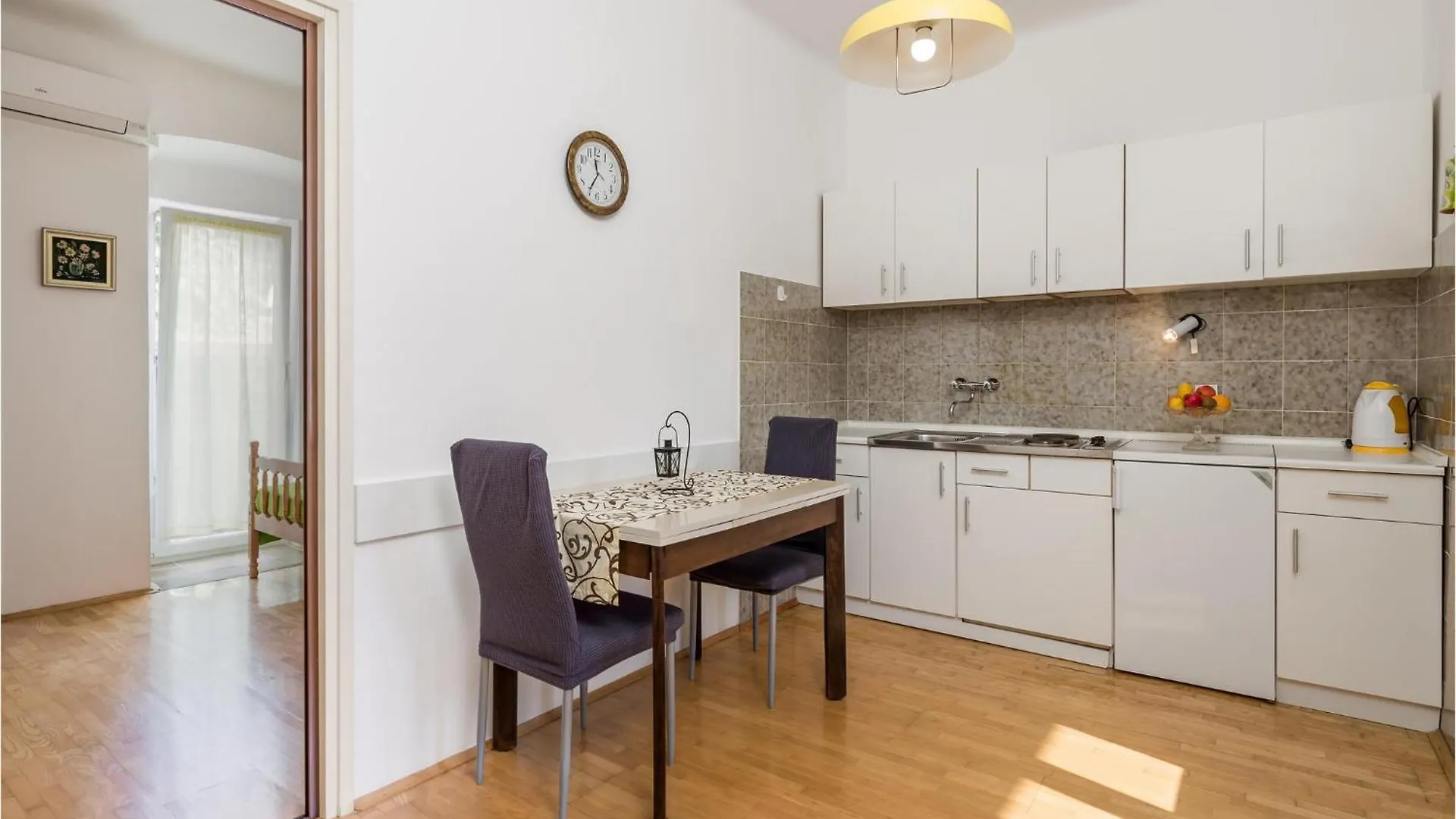 Beautiful Apartment In Omisalj With Kitchen